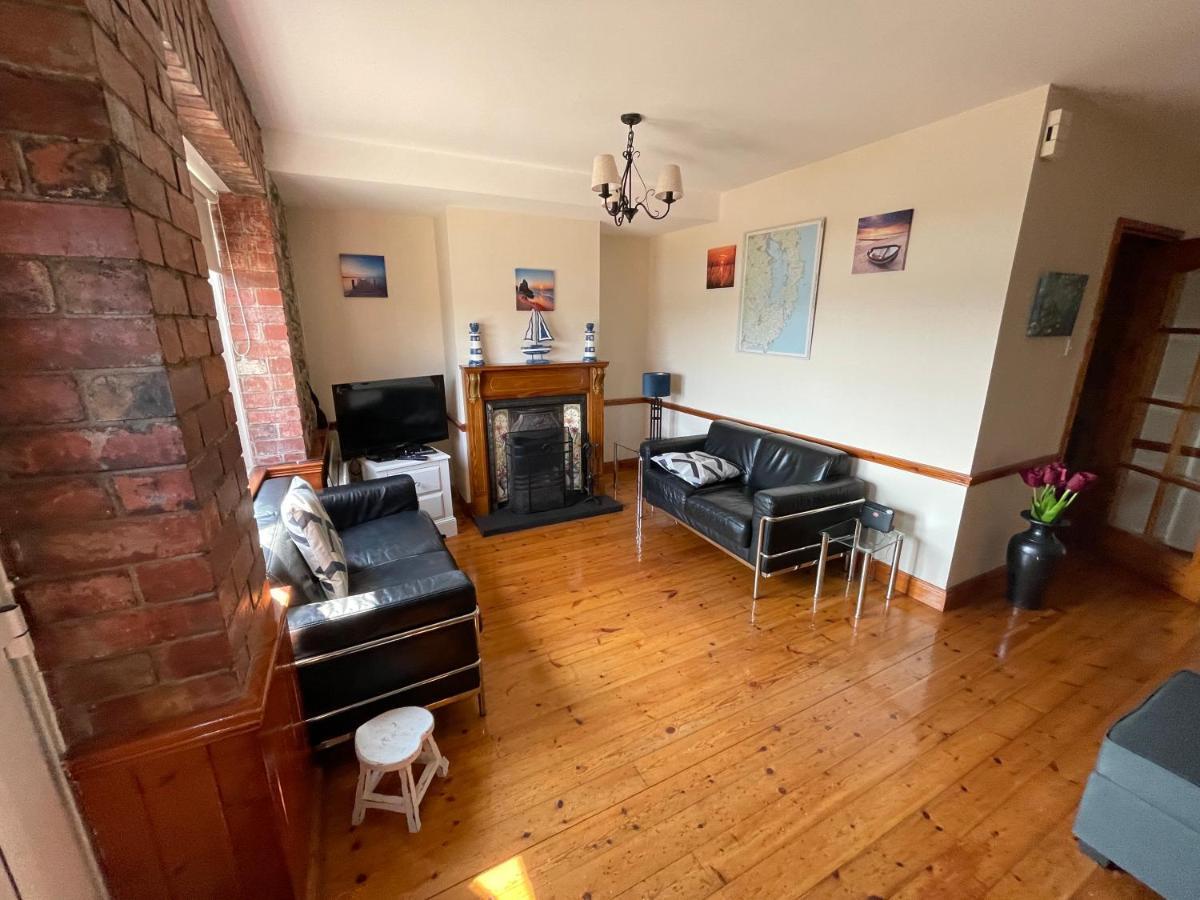 Lovely Apartment Overlooking The Harbour And Bay Ardglass Exteriör bild